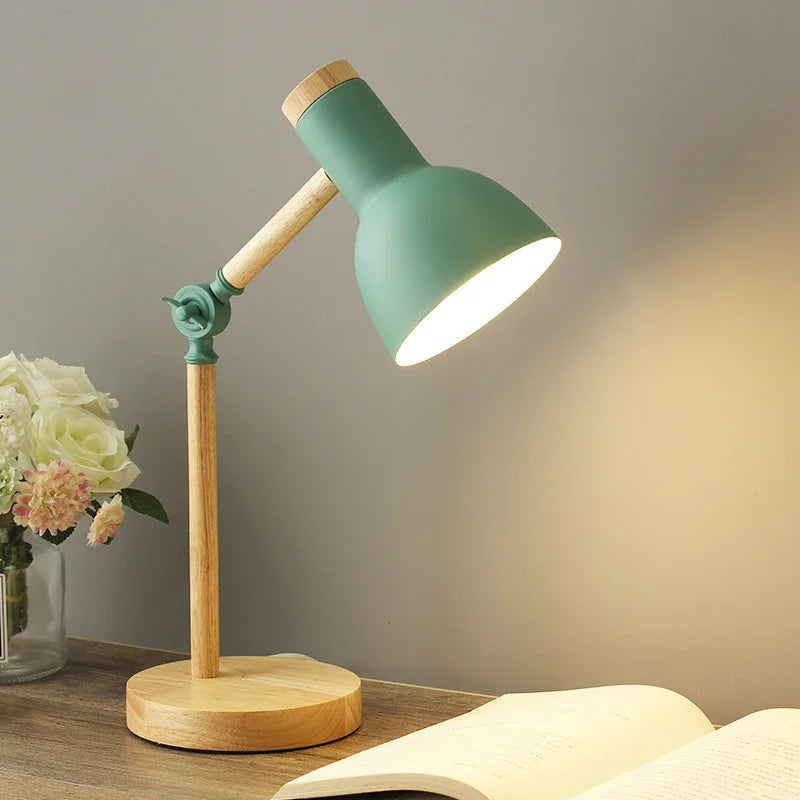 Bordlampe i Minimalistisk Skandinavisk Stil 0