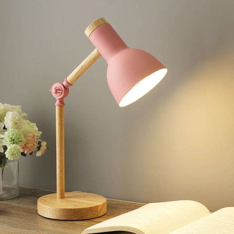 Bordlampe i Minimalistisk Skandinavisk Stil 1