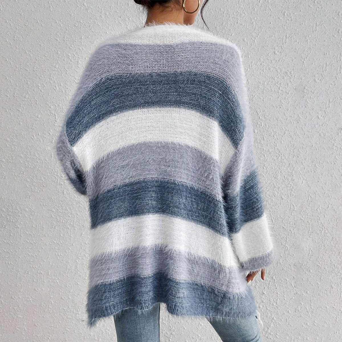 Cardigan Dame Oversized Stripet Strikkejakke i Akryl 2