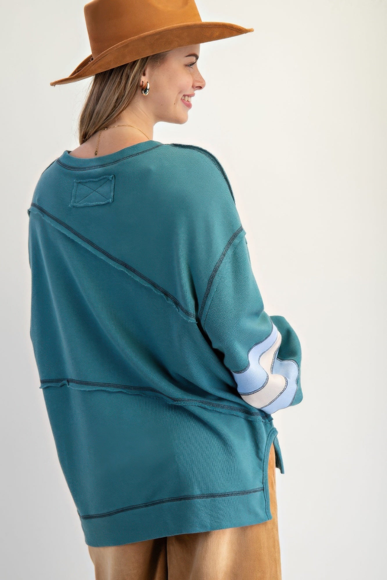 Dame Genser Fargeblokk med Broderi i Pustende Bomull 2