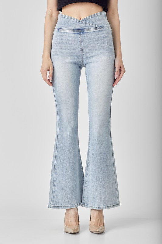 Dame Høyt Liv Pull On Flair Jeans Lys Denim 1