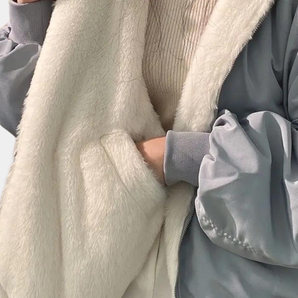 Damejakke med Hette og Høy Krage for Vinter 2