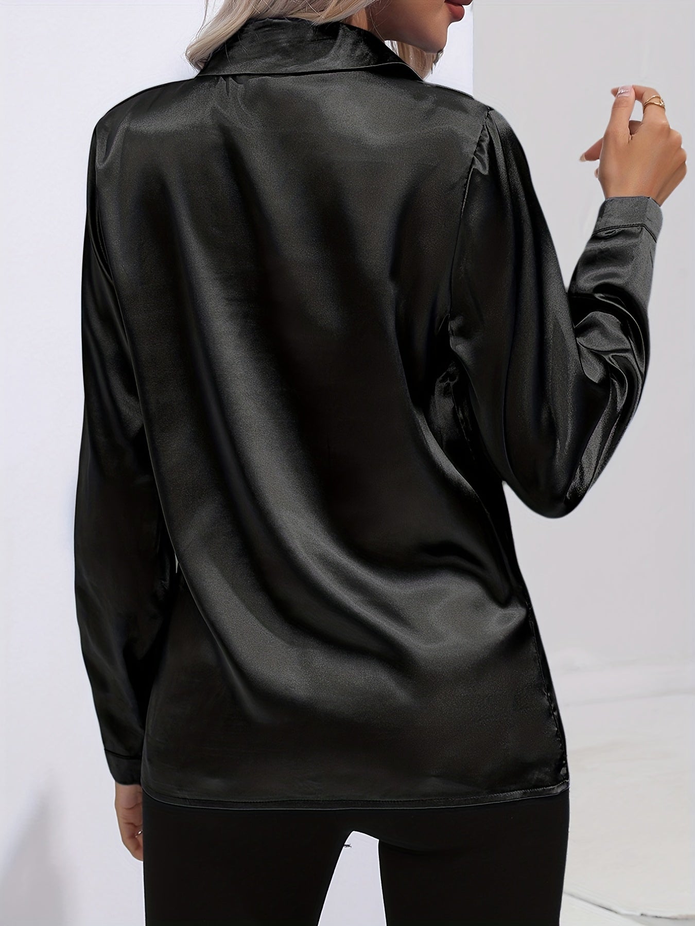 Damens Bluse med Klassisk Design og Komfort 8