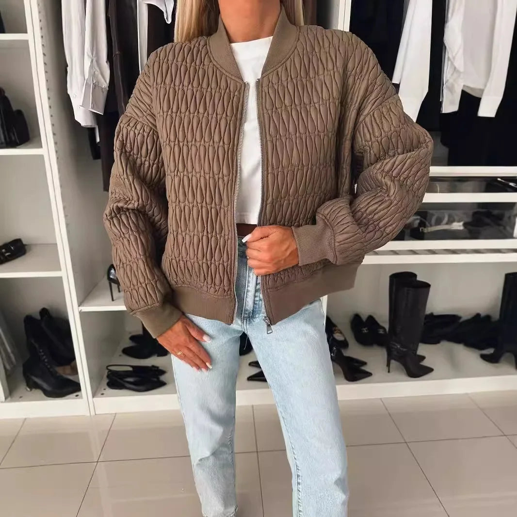 Damers Quilted Bomberjakke med Glidelås og Ribbestrikket Kant 4