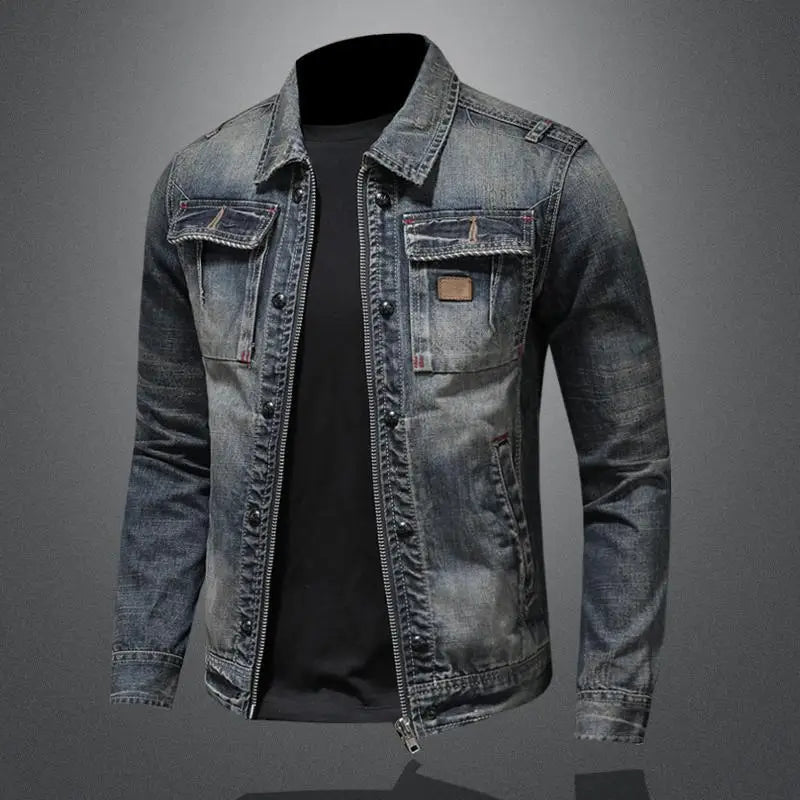 Herre Jakke Spijkerjakke med Knapplukking og Brystlommer i Solid Denim 4