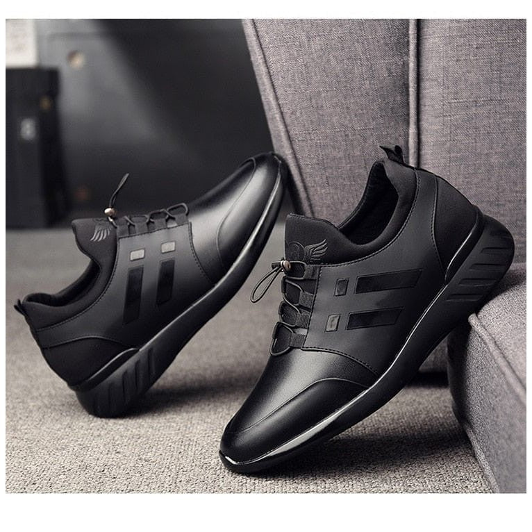 Herresko i PU-lær med tidløs design 7