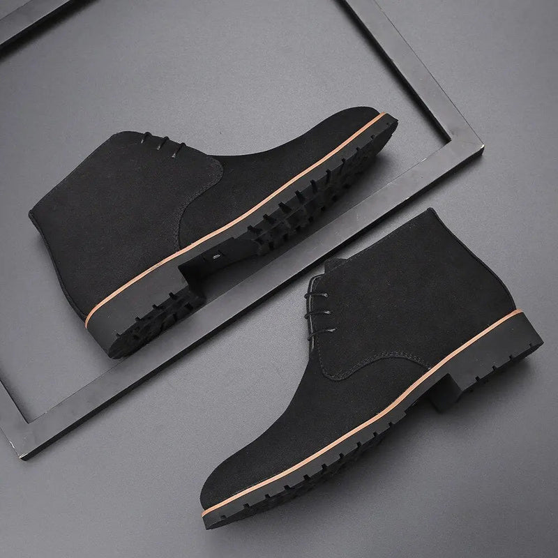 Herresko i Suede Lær med Slip-On Design 0