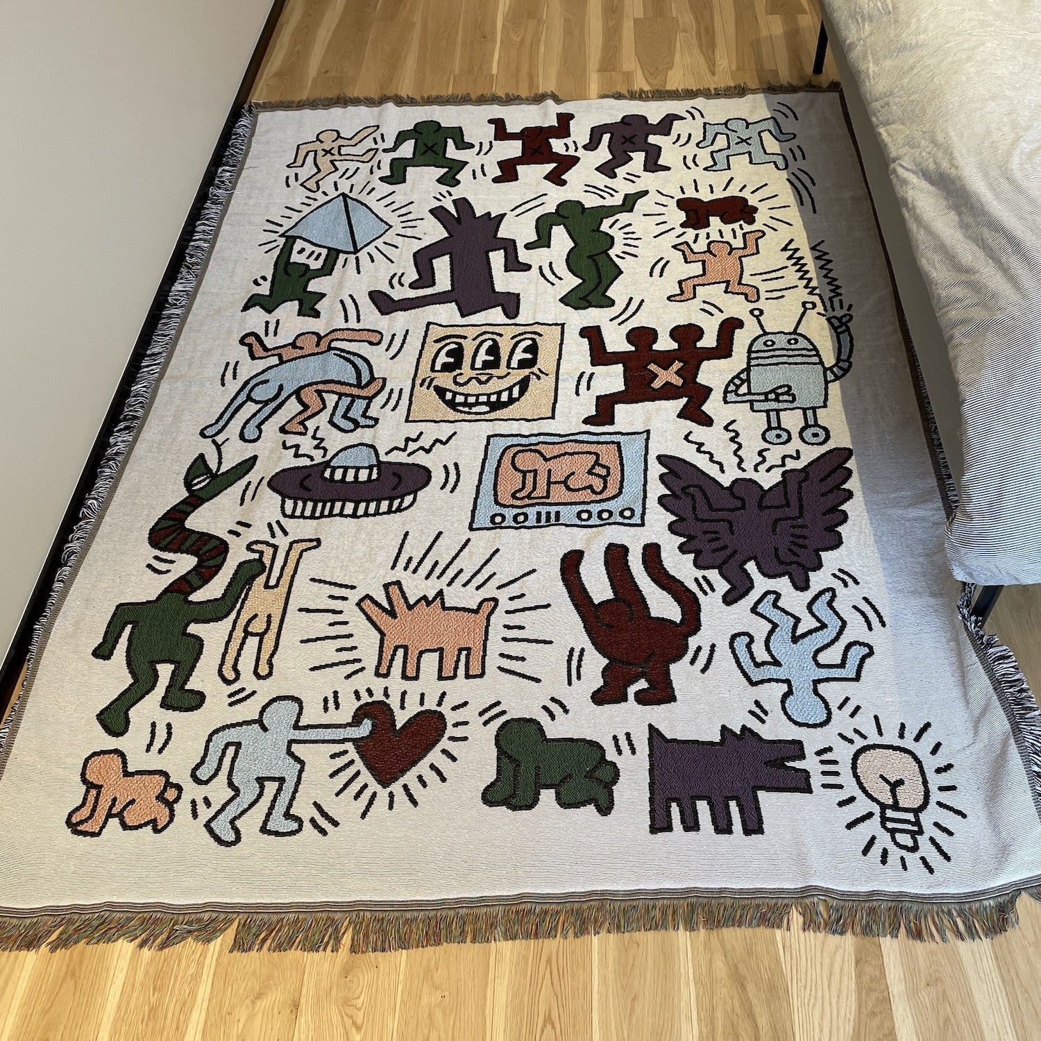 Kasteteppe med Animert Design og Dusker 5