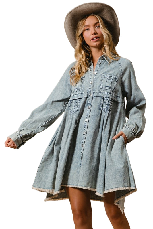 Kvinne Button Down Kjole i Mineralvasket Lys Denim 0