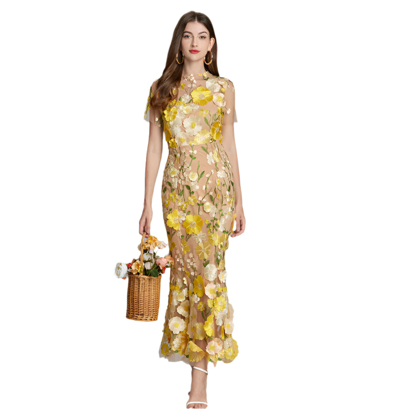 Kvinne Fiskesvanskjole Floral Finesse Mesh med 3D Blomsterbroderi 0