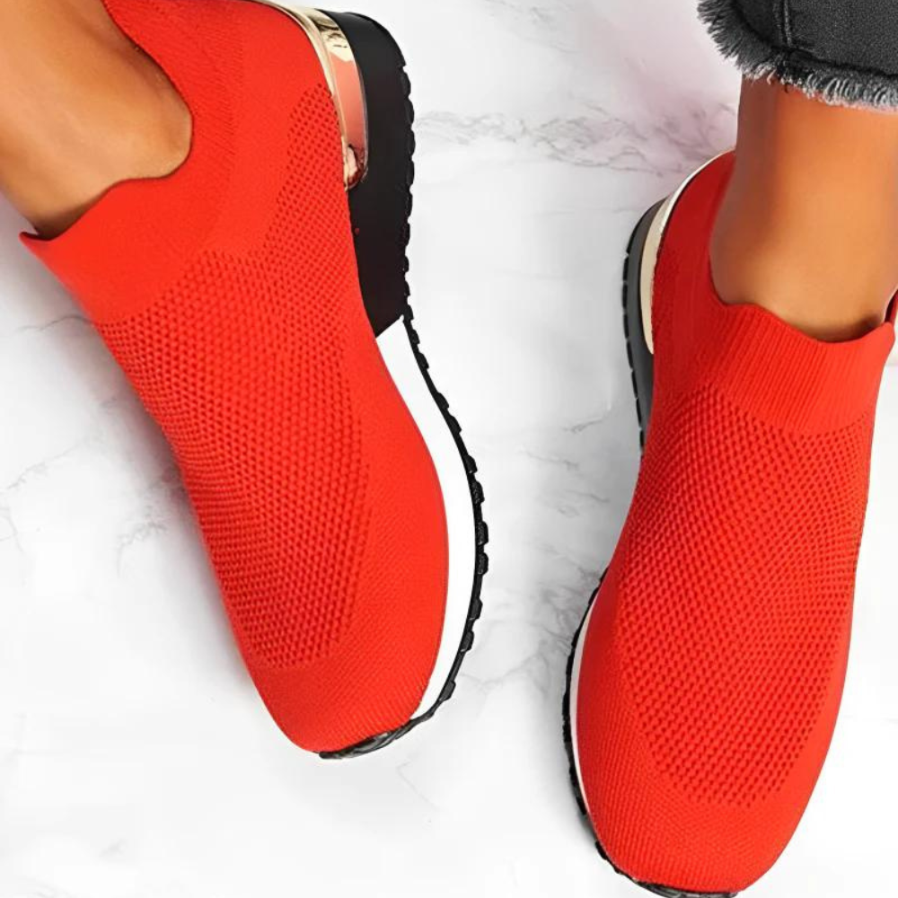 Kvinners Slip-On Sko i Minimalistisk Design 1