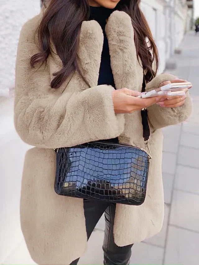 Kvinnes Oversized Teddy Kåpe i Plush Faux Fur 5