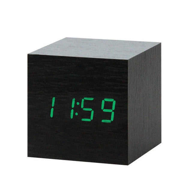 Minimalistisk Digital LED Vekker med Talekontroll 14
