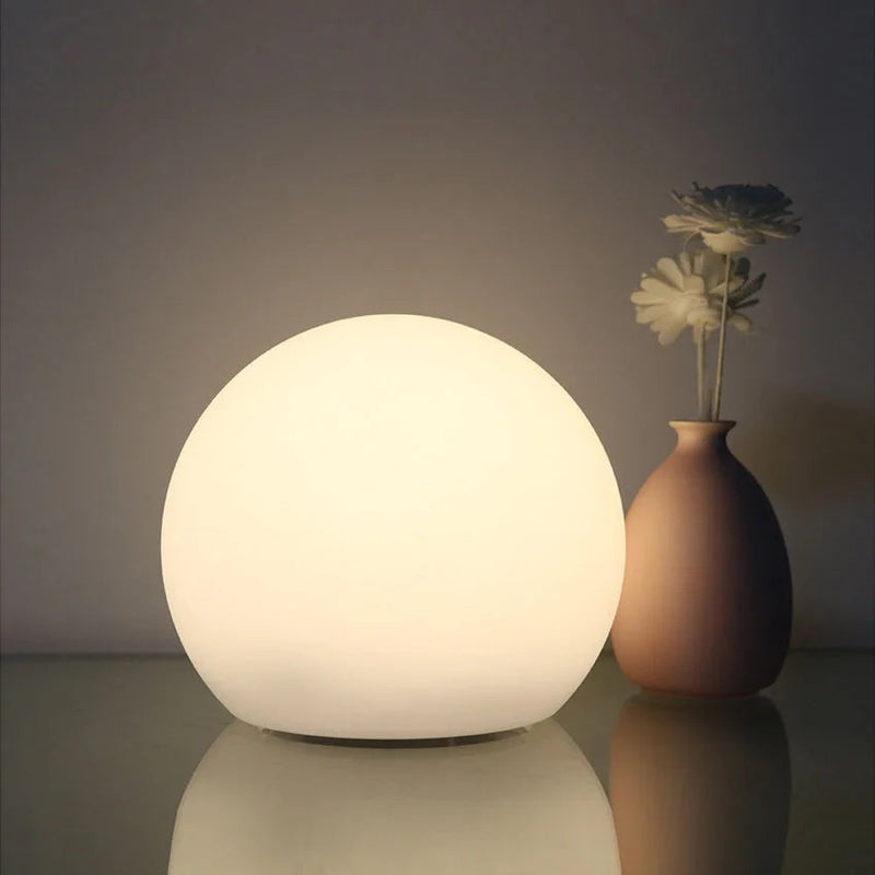 Oppladbar Bordlampe med Dynamisk Fargeendring til Stue og Soverom 1