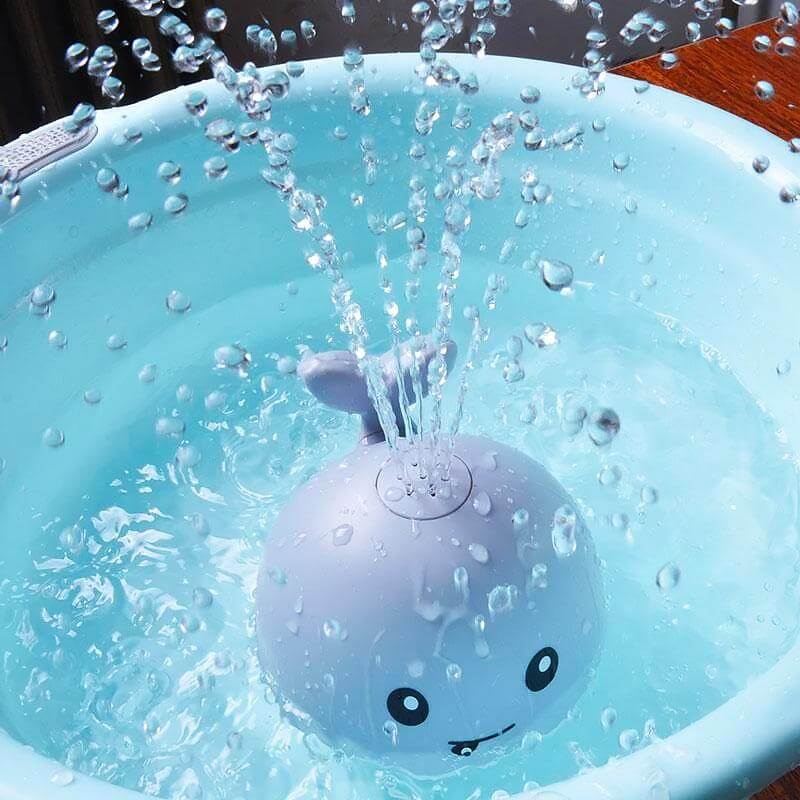 Vannsprinklerhvalbadeleke