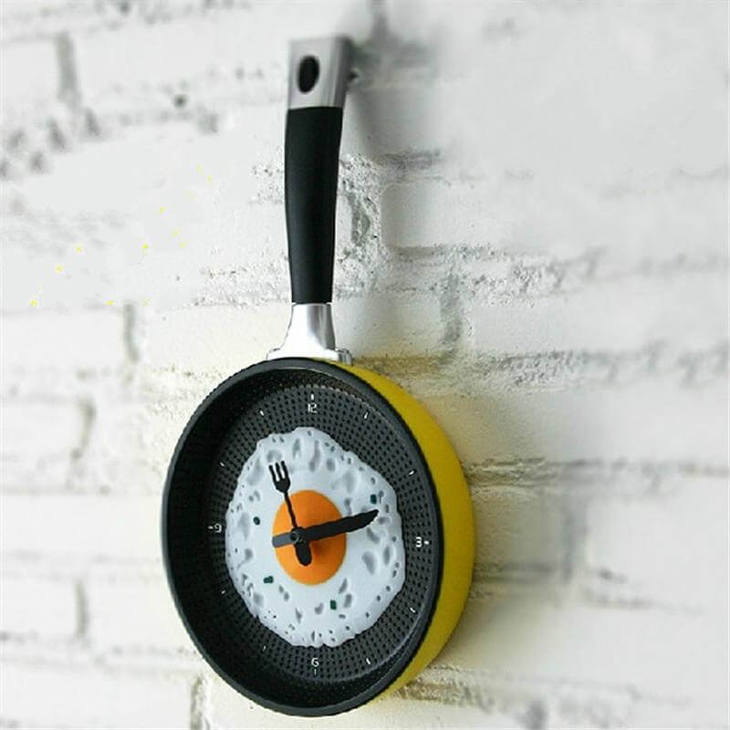 Vegghengt Klokke Stekepanne Design 1