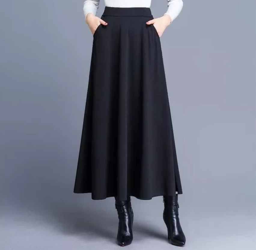 Vidt plissert skjørt i A-linje for dame