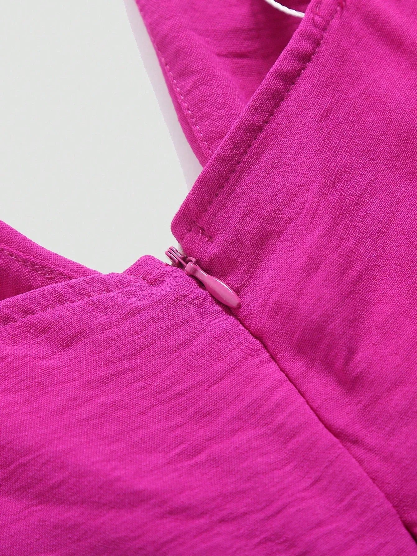 Plissert jumpsuit for kvinner