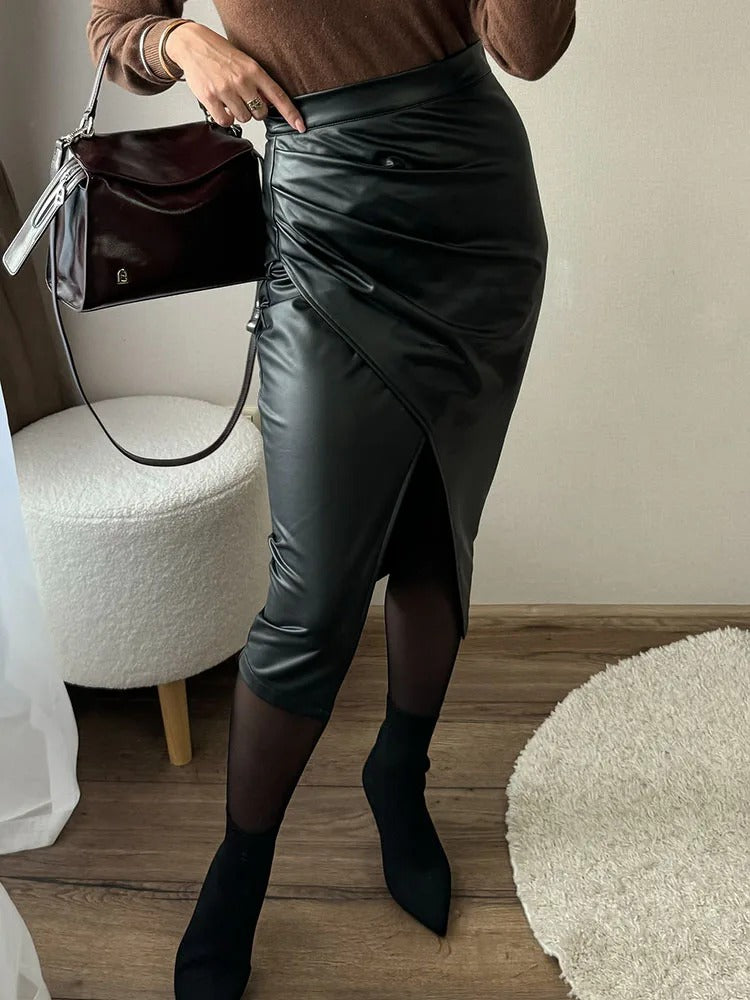 Midiskjørt i imitert skinn for dame