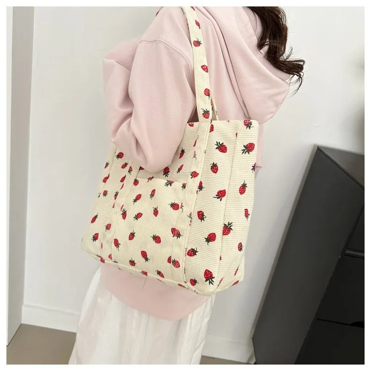 Skulderveske med jordbærtrykk i kordfløyel for kvinner