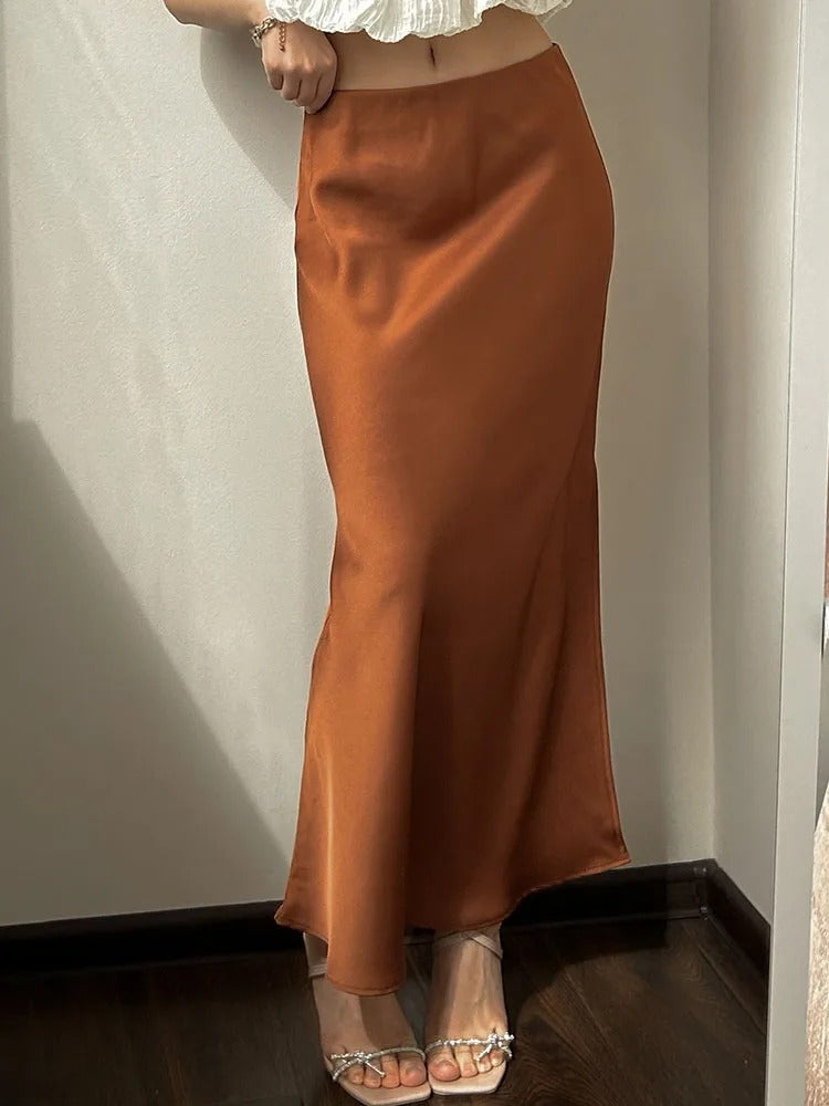 Skjørt i delt sateng for kvinner