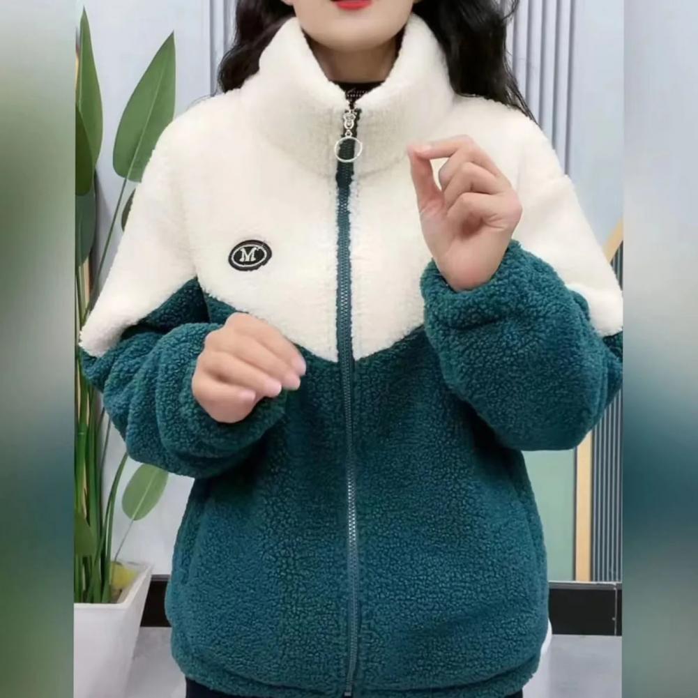 Fleeceforet ullbomullsjakke til dame