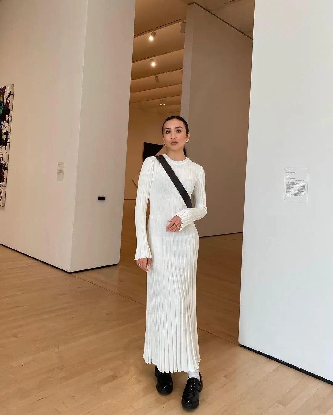 Klassisk løs strikket kjole for kvinner