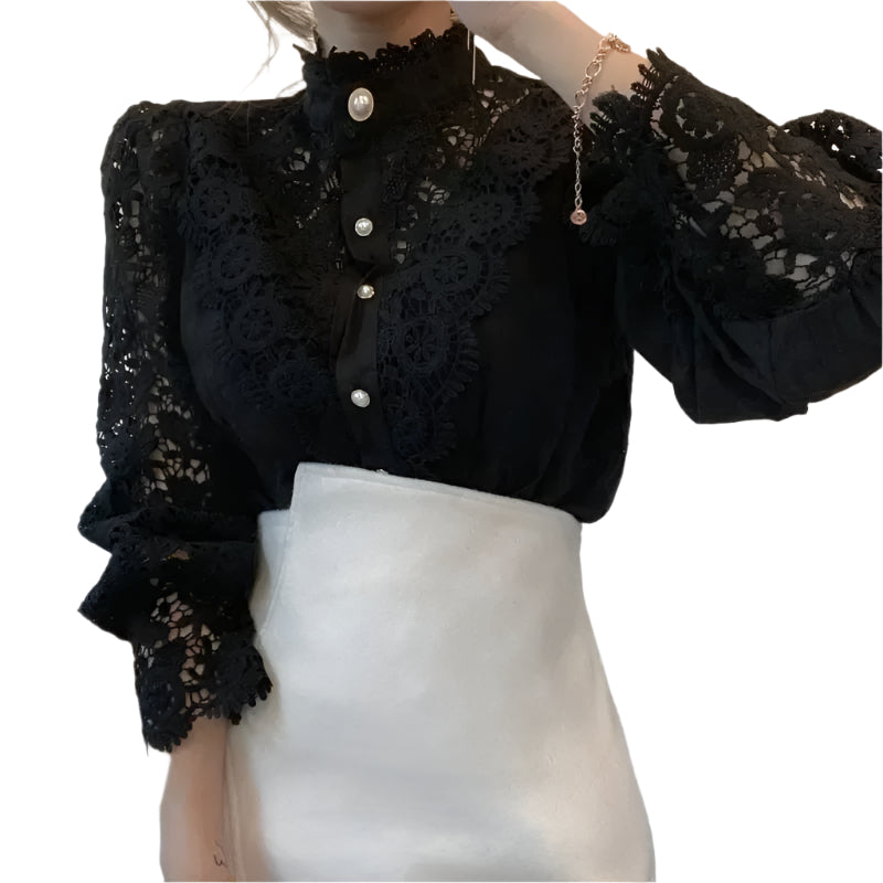 Hul blondebluse for kvinner