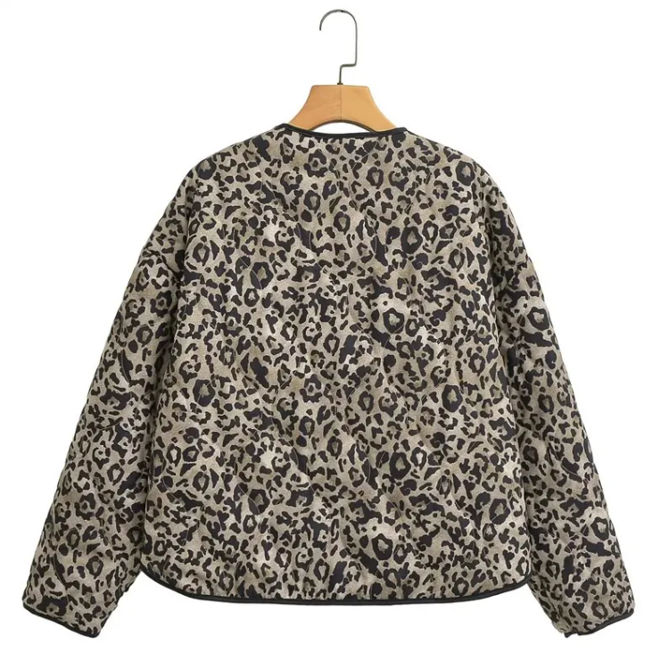 Polstret leopardjakke for dame