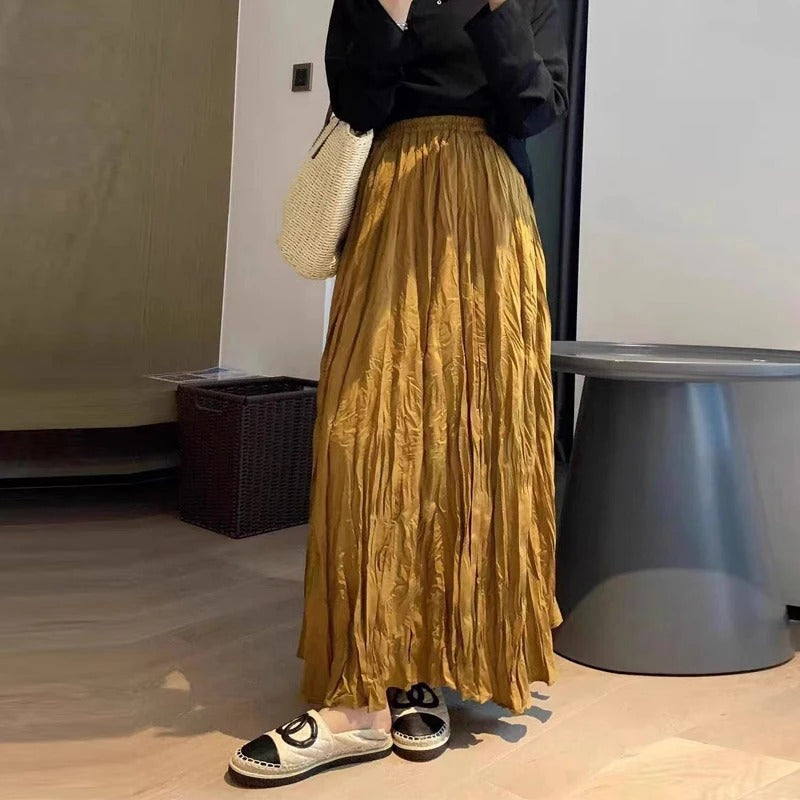 Plissert maxiskjørt i sateng for dame