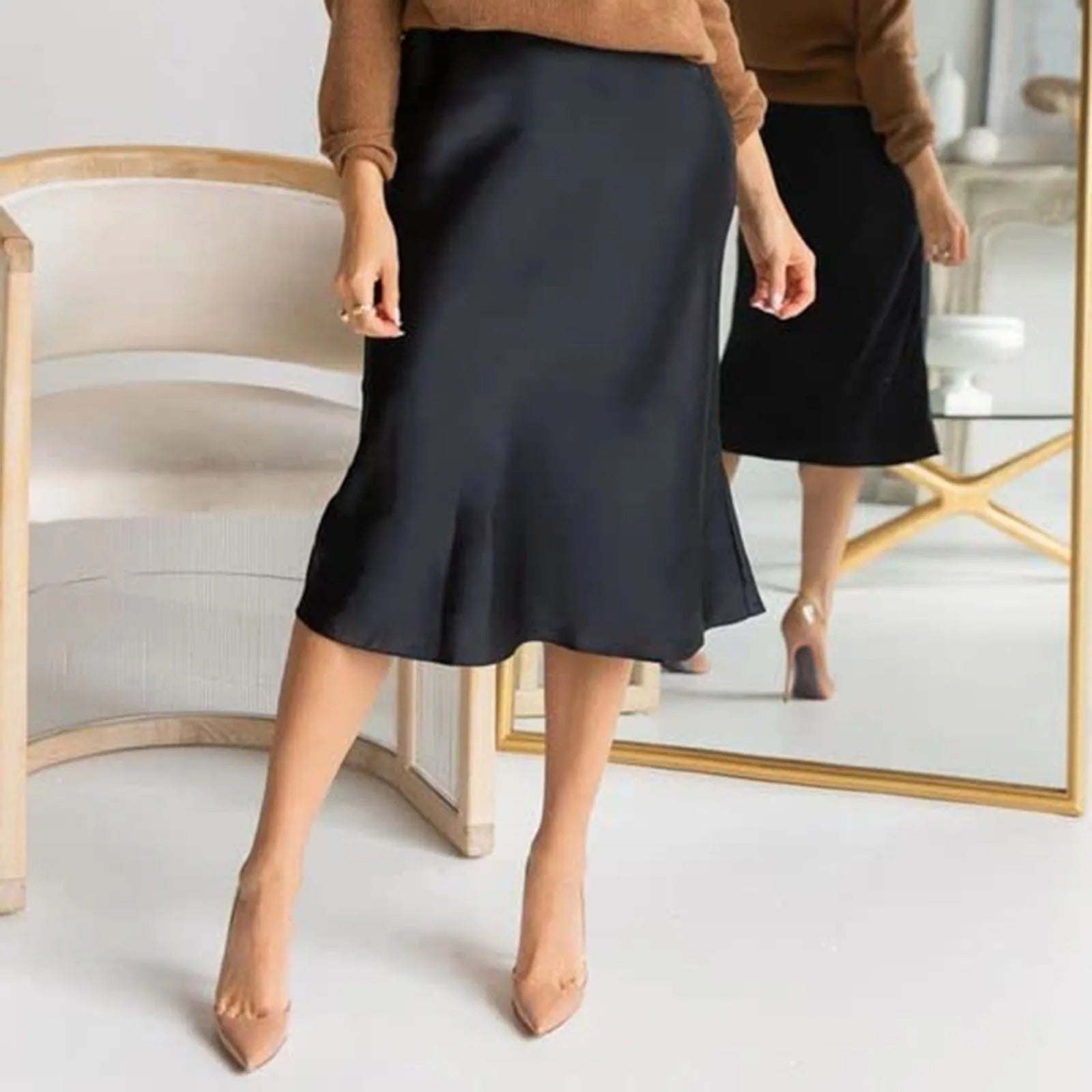 Knelangt skjørt i sateng med A-linje for kvinner