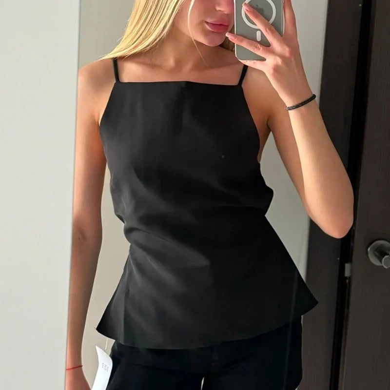 Kvinner med firkantet hals uten rygg