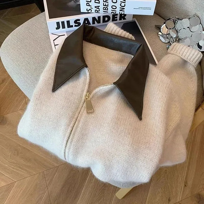Strikket genser med skinnkrage til dame