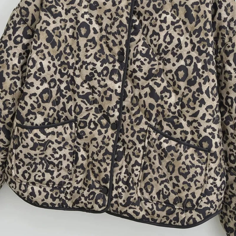 Polstret leopardjakke for dame
