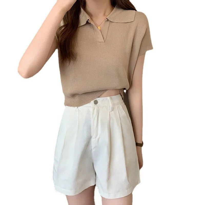 Kortermet strikket poloskjorte for kvinner