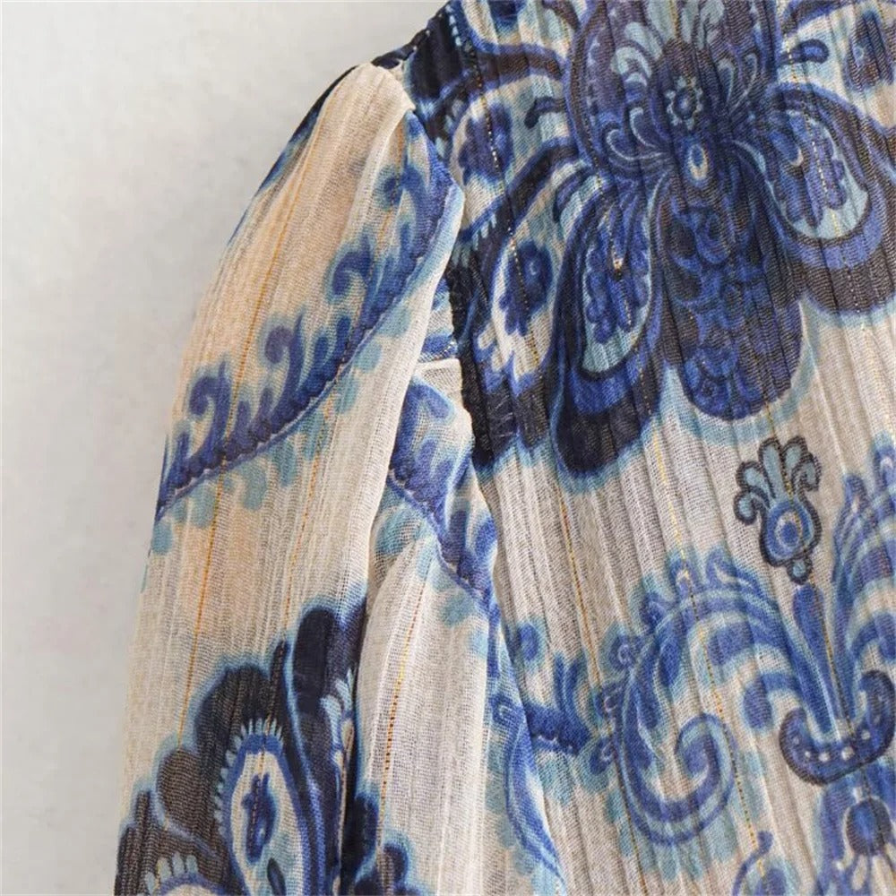 Kjole i metallisk print til kvinner