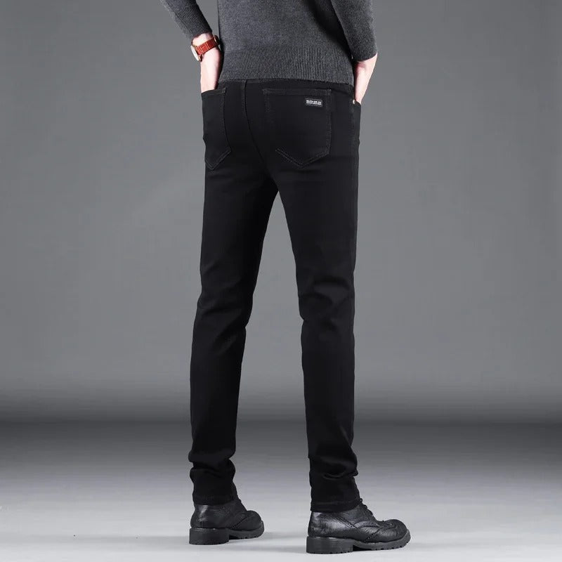 Pure Black Slim Jeans for menn