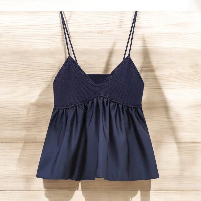 V-hals plissert smockbluse for kvinner