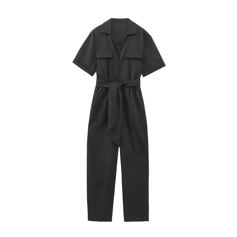 Kortermet jumpsuit for kvinner
