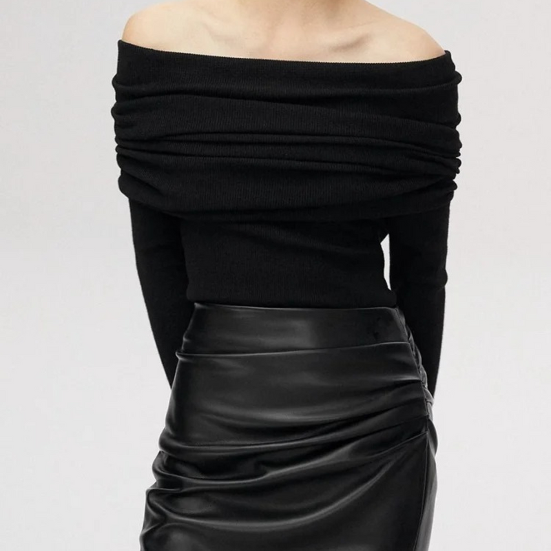 Slash Neck strikket topp for kvinner