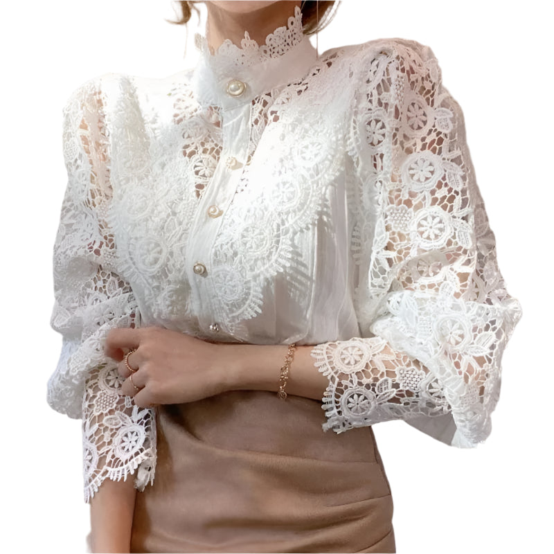 Hul blondebluse for kvinner