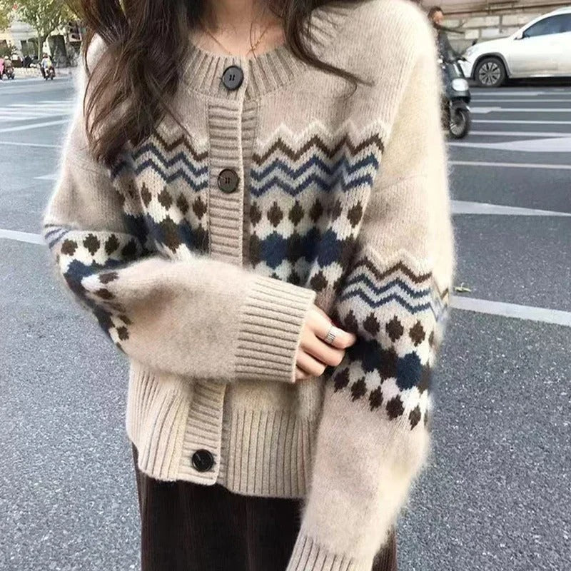 Langermet knappstrikket cardigan