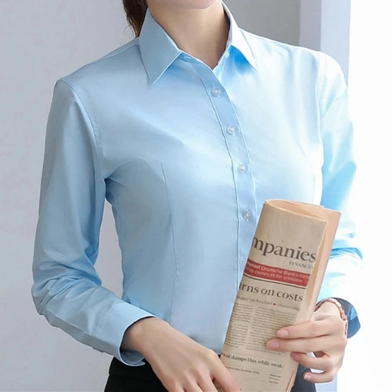 Langermet kontorbluse for kvinner
