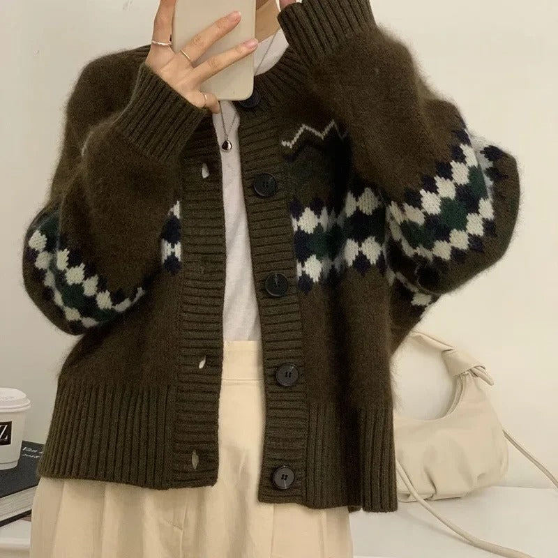 Langermet knappstrikket cardigan