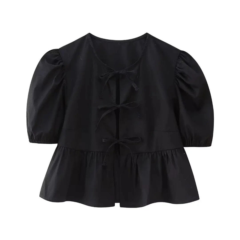 Blouse med snøring for kvinner med puffermer