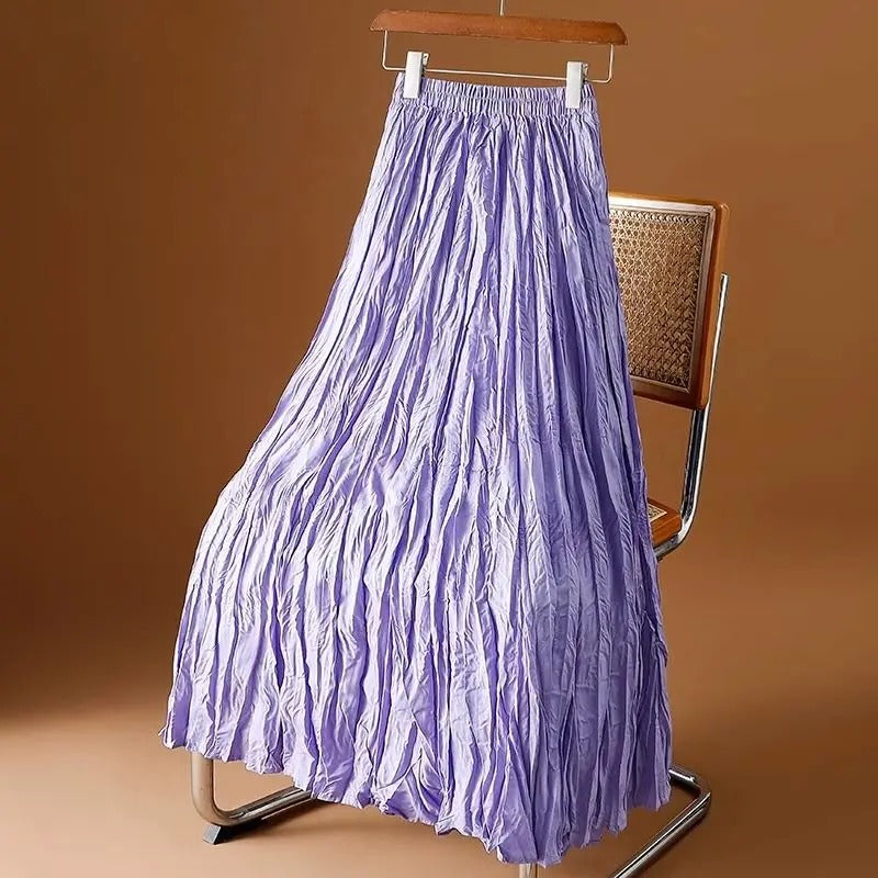 Plissert maxiskjørt i sateng for dame