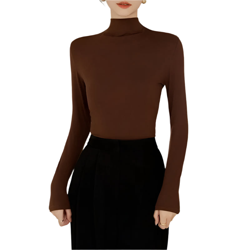 Langermet T-skjorte med høy krage for kvinner