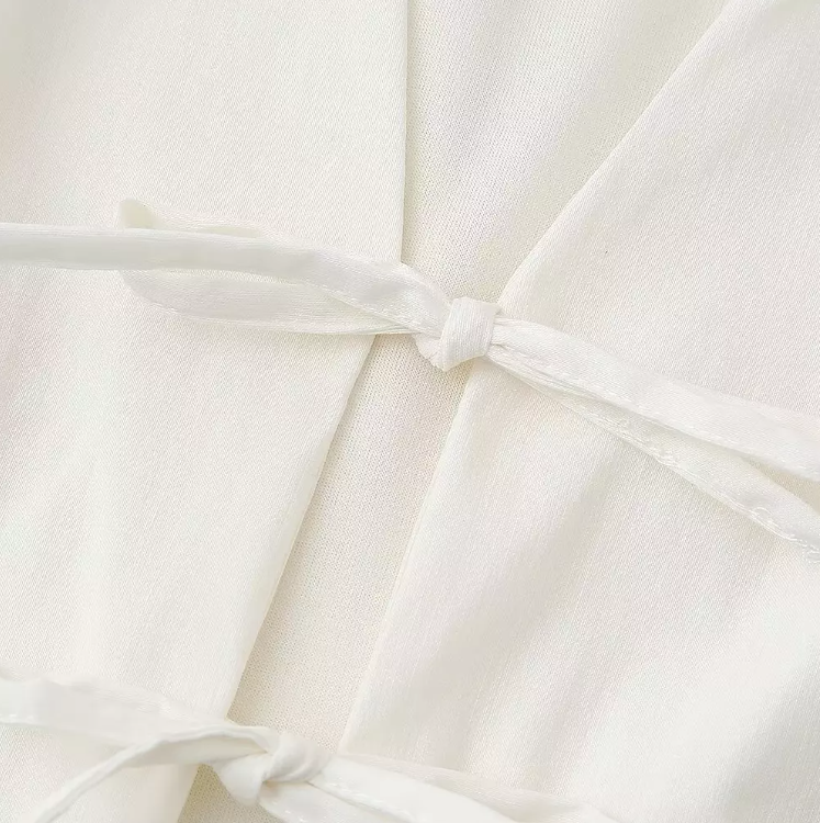 V-hals ermeløs snøring for kvinner