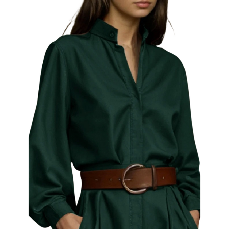 Damebluse med knapper og puffermer